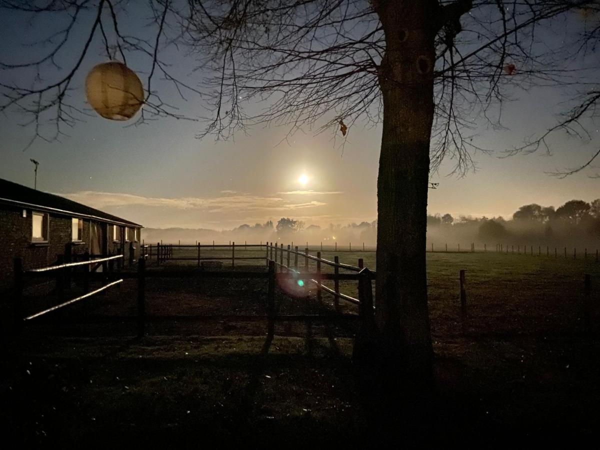 Slapen bij Uppruna Chaam Buitenkant foto